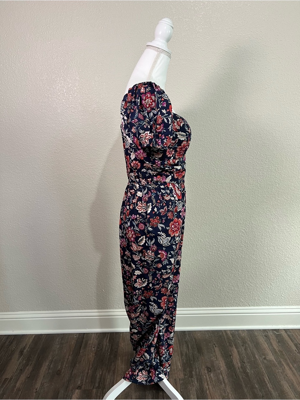 Band of the Free Women’s Size Med Jumpsuit Navy Red Pink Florals Boho Summer - Picture 3 of 11